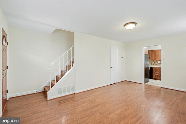 Building Photo - 5838 Fifer Dr