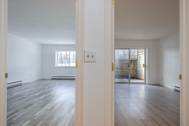 Building Photo - 506 Fox Run Ln