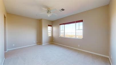 Building Photo - 123 Warbler Ln