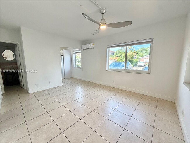 Building Photo - 4613 Bougainvilla Dr
