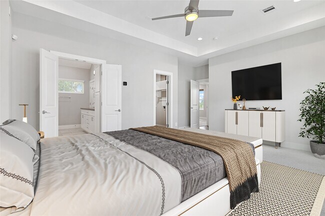 Building Photo - 1222 Upton St