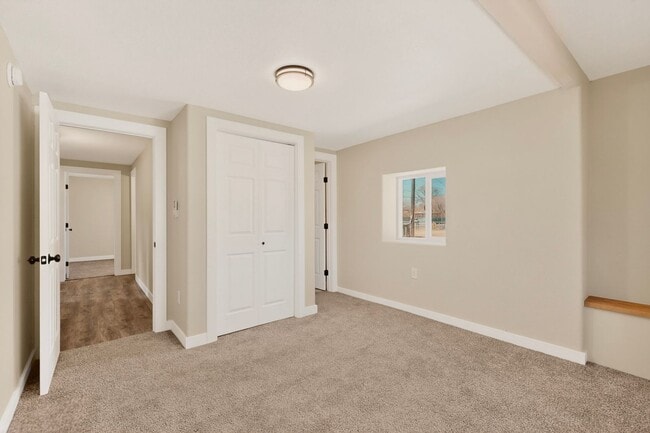 Building Photo - Beautifully Renovated Home for Rent