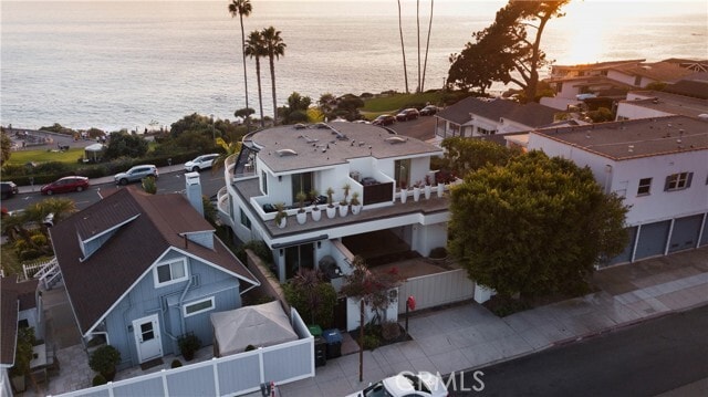 Building Photo - 558 Cliff Dr