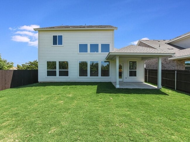 Building Photo - 920 Ray Berglund Blvd