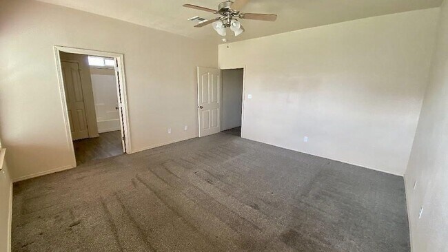 Building Photo - 11884 Auburn Sands Dr