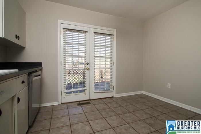 Building Photo - 1016 Edgewood Blvd