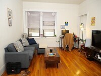 Building Photo - 1386 Beacon St