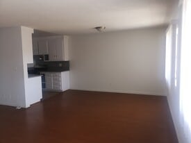 Building Photo - 3675 Monon St