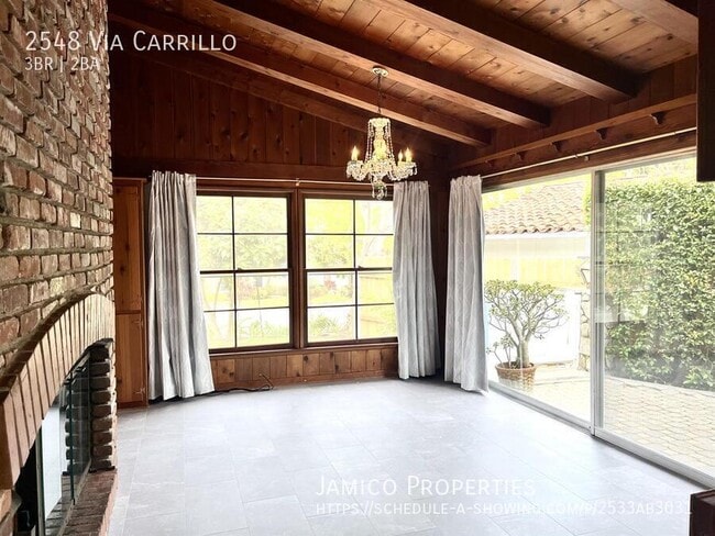 Building Photo - 2548 Vía Carrillo