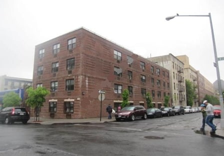 Primary Photo - 1354 Merriam Ave