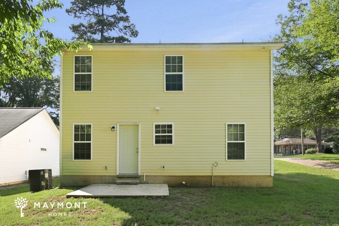 Building Photo - 907 Tennyson Dr