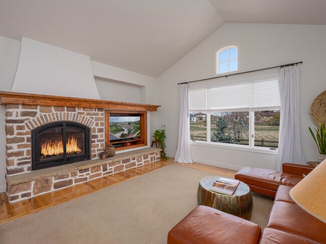 Building Photo - 972 Hawkshead St