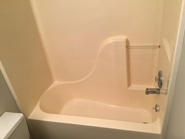 Building Photo - 2039 Bluestream Ct