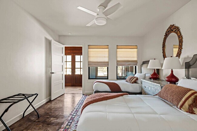 Building Photo - 1219 Sisterdale Rd