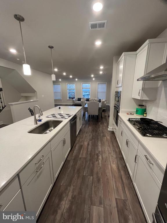 Building Photo - 2327 Stephanie Tessa Ln