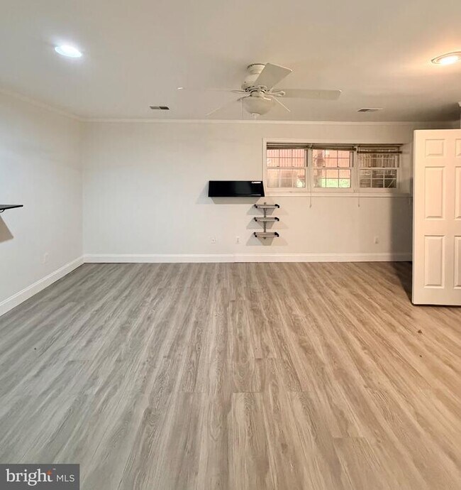 Building Photo - 6622 Frost Lake Ln