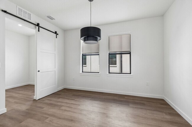 Building Photo - New Construction Townhome For Lease downtown Tampa, Ybor City, Gas Worx