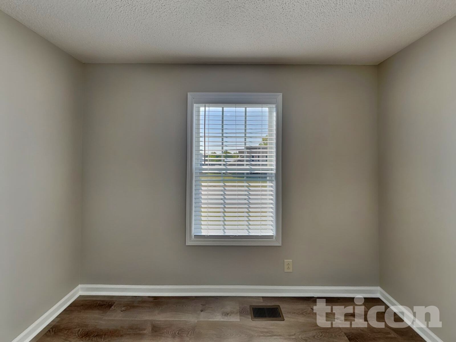 Building Photo - 3411 Bradfield Dr
