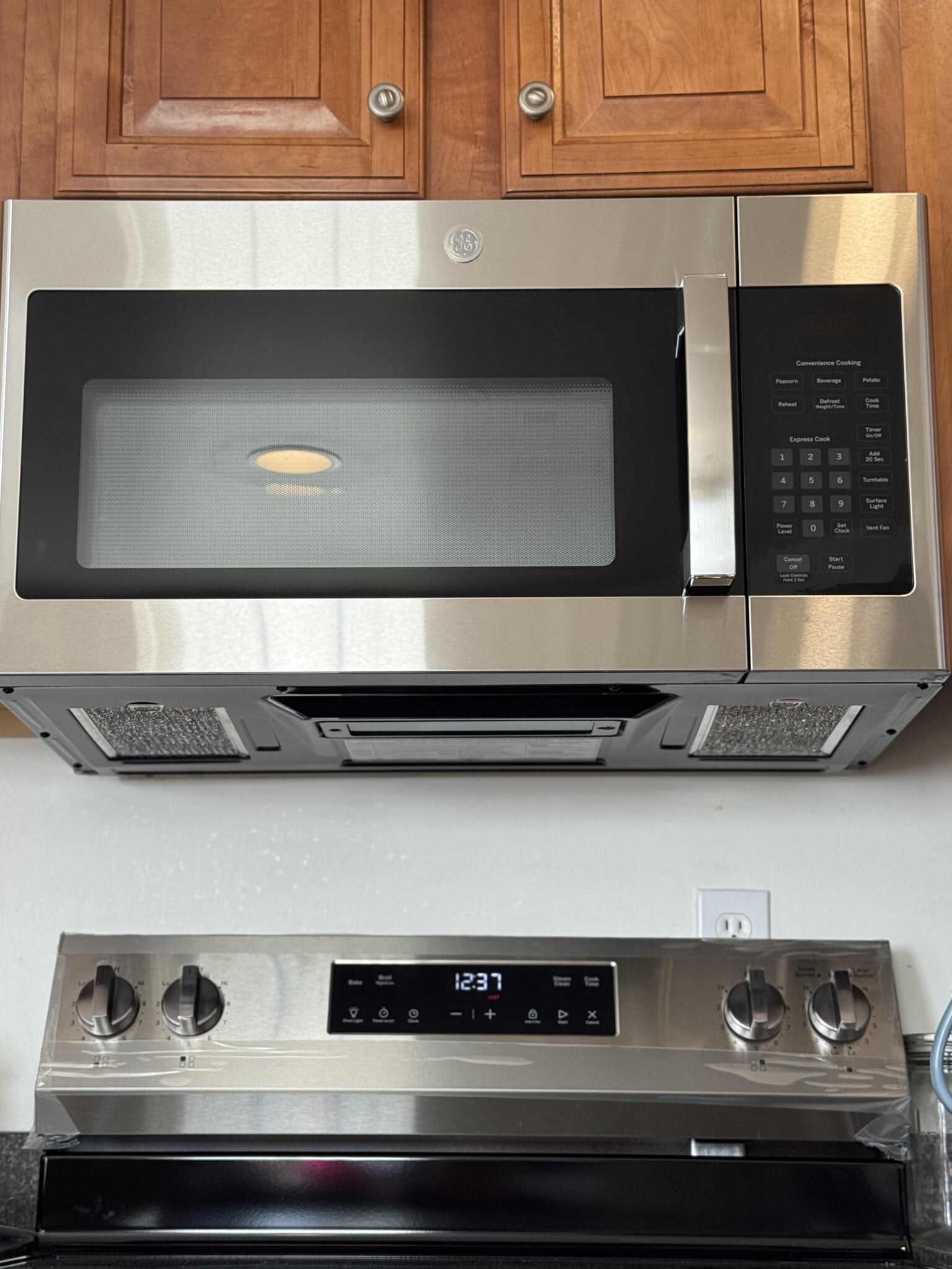 Building Photo - 1294 N Mountain Rd