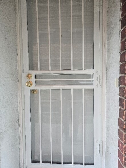 Building Photo - 20515 Moross Rd