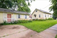 Building Photo - Charming 1 Bedroom 1 bath House in Iowa City