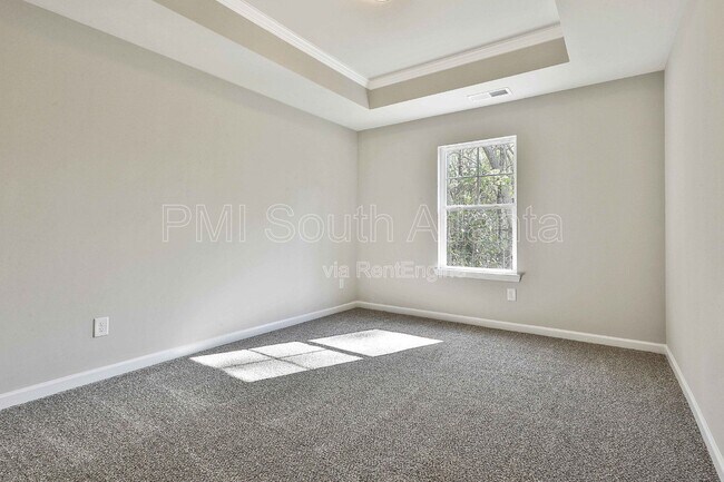 Building Photo - 10 Singletree