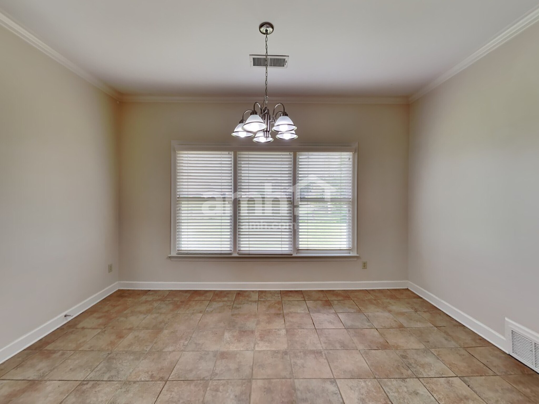 Building Photo - 1641 Kings Pond Cv