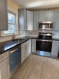 Building Photo - 212 Harrison Ave