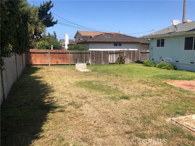 Building Photo - 9352 Mokihana Dr