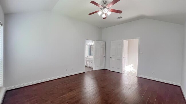 Building Photo - 26622 Clear Mill Ln