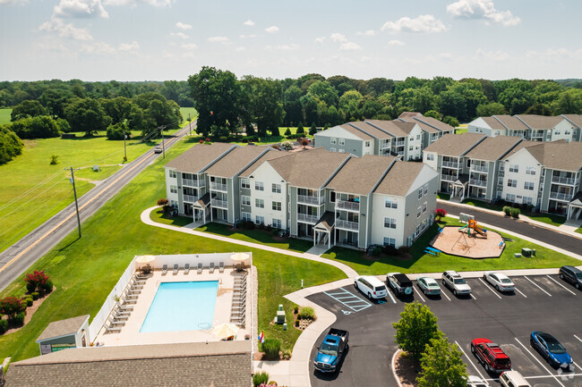 Building Photo - The Pointe of Stoneybrook