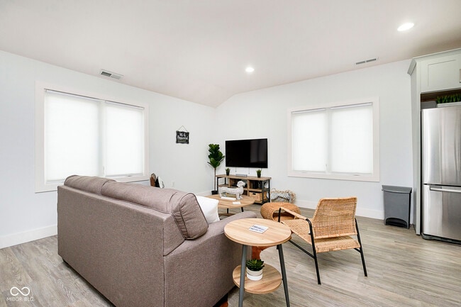 Building Photo - 1309 Jefferson Ave