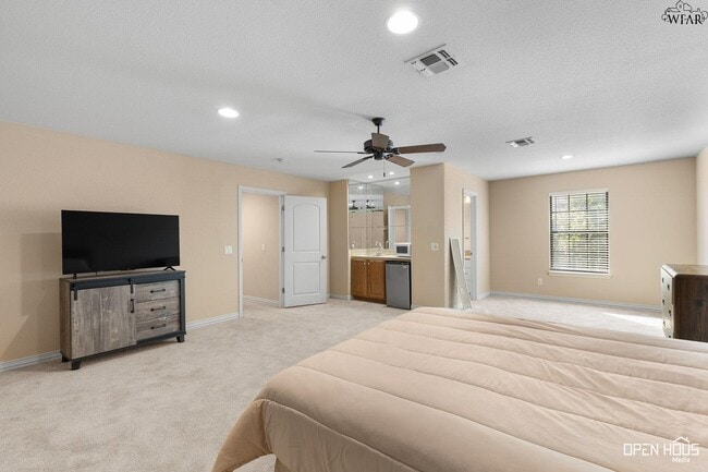 Building Photo - 4122 Candlewood Cir