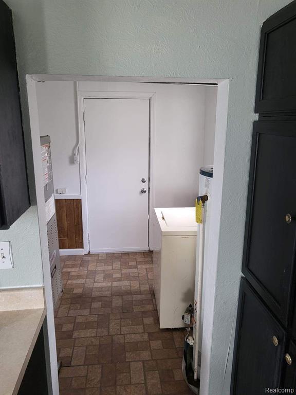 Building Photo - 6466 Cooper St