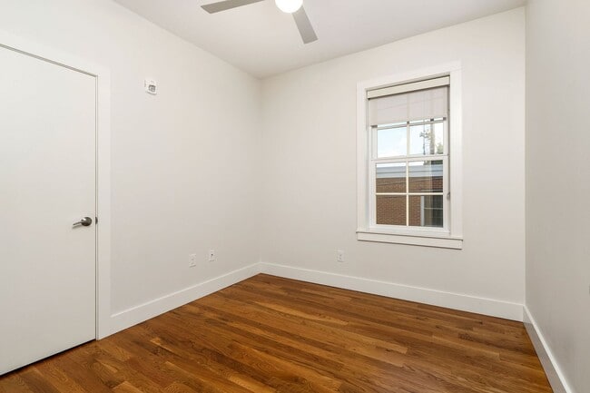 Building Photo - 205 Witherspoon St