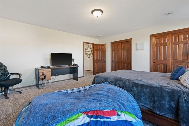 Building Photo - N42W22770 Beacon Ct