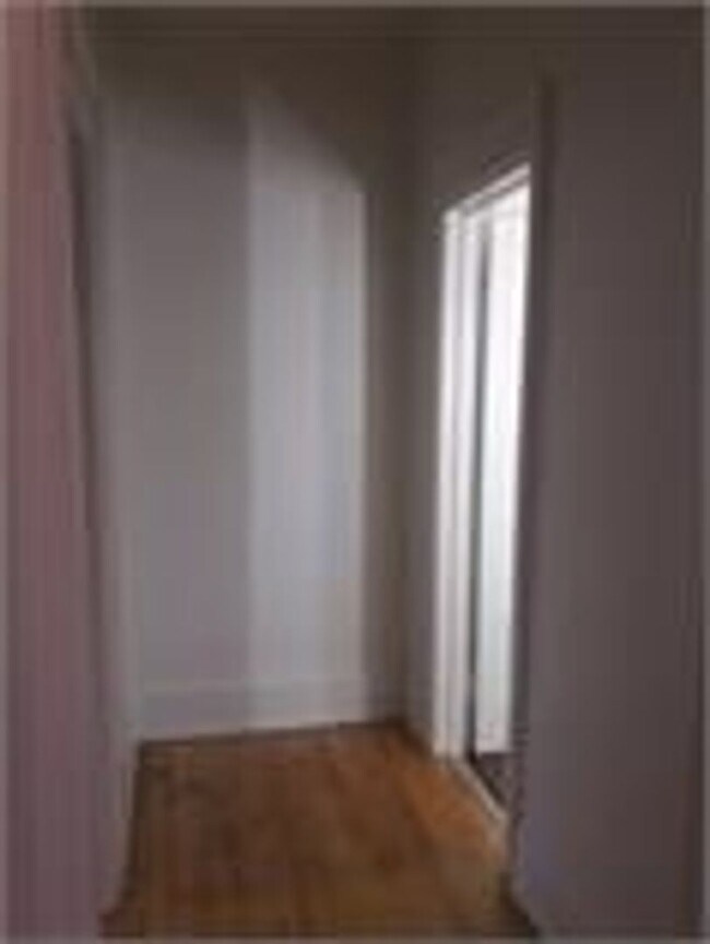 Building Photo - 3225-27 W McKinley Blvd