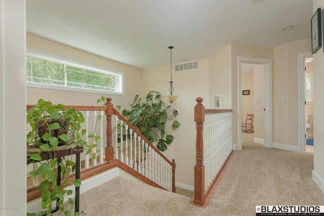 Building Photo - 6149 N Kettle Dr
