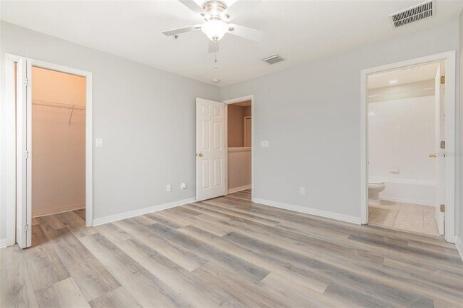 Building Photo - 1125 Grantham Dr