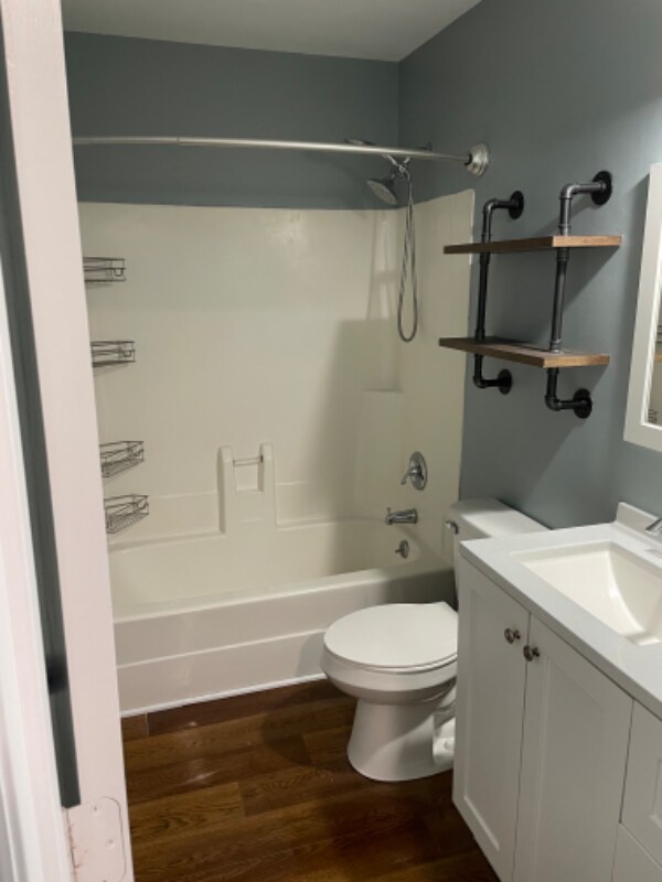 Building Photo - 111 Weatherstone Dr