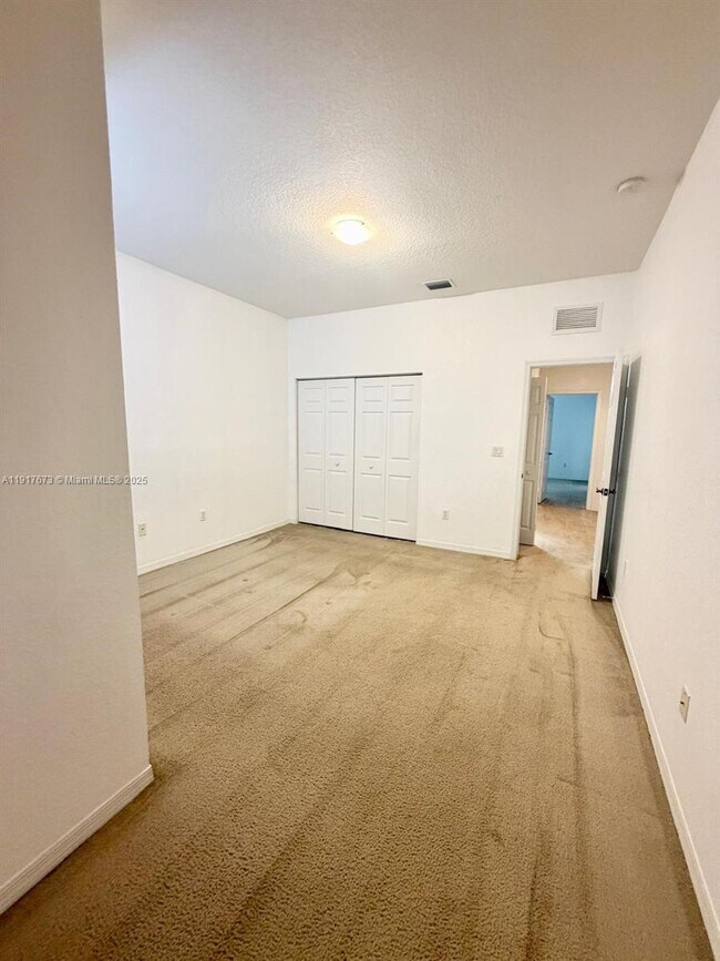 Building Photo - 3972 SW 149th Pl