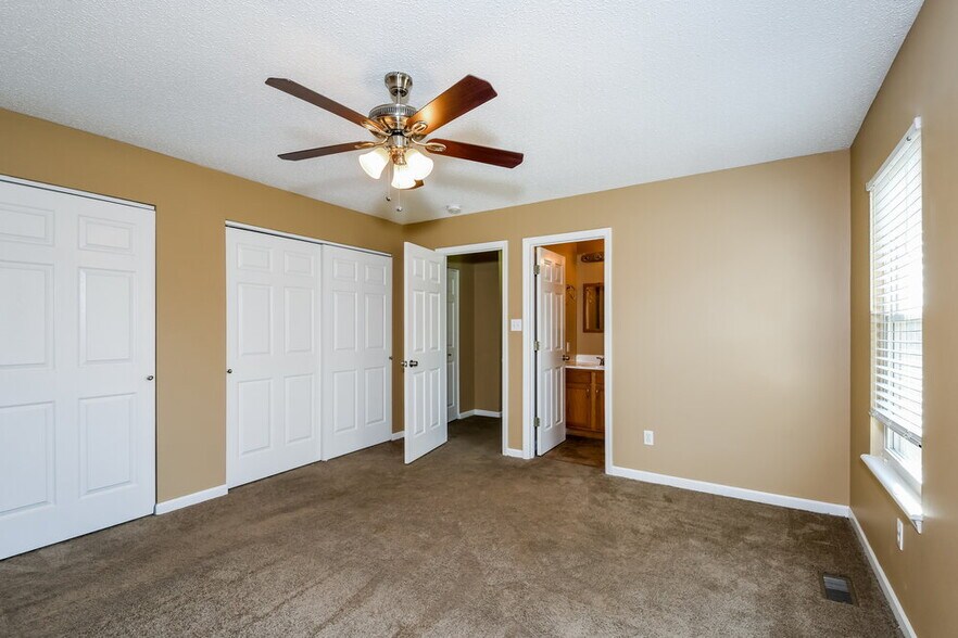 Building Photo - 507 Santschi Dr