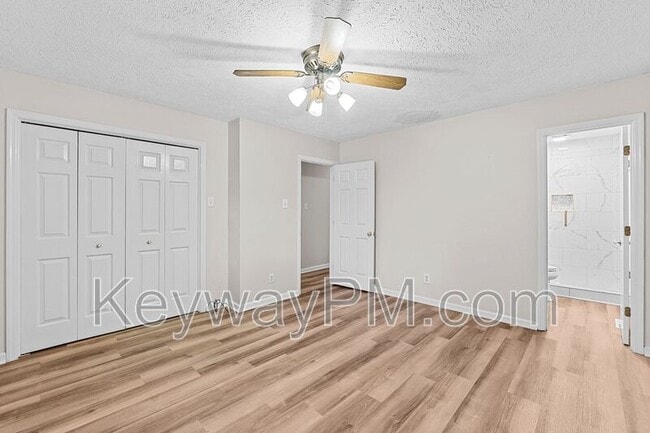 Building Photo - 48 Bluff Pointe Way