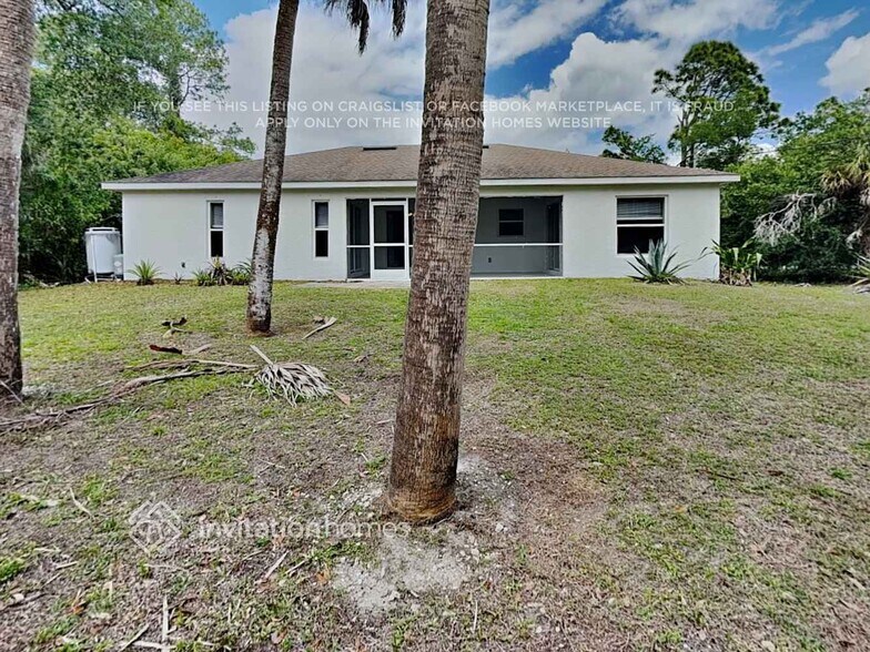 Building Photo - 6915 Glacier Ave