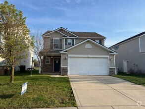 Building Photo - 2492 Middle View Dr