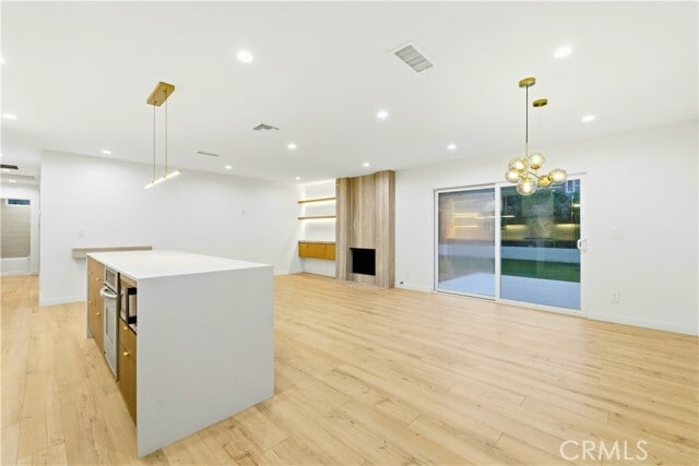 Building Photo - 7663 Sedan Ave