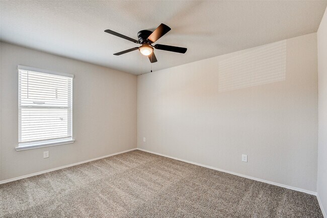 Building Photo - 15348 Timber Preserve Ln