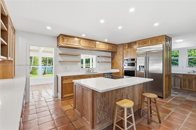 Building Photo - 4 Harbor Point