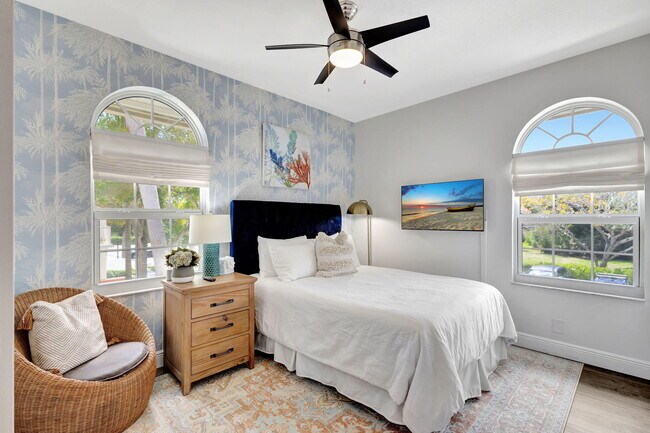 Building Photo - 229 Cypress Point Dr