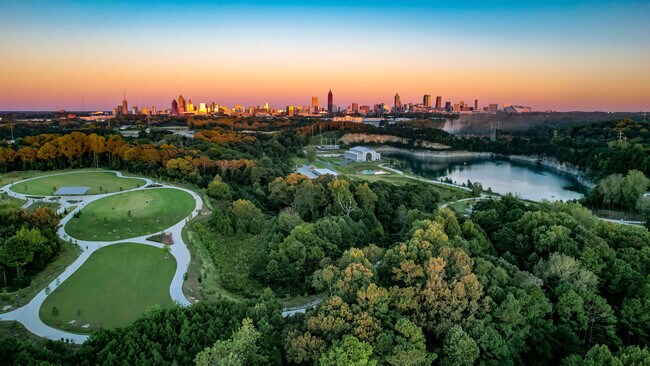 Building Photo - 1791 Willow Way